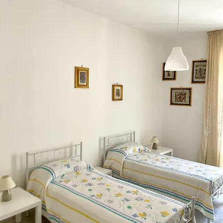 Seafront View Apartment Mola di Bari