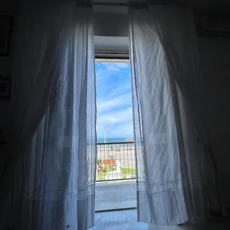 Seafront View Apartment Mola di Bari