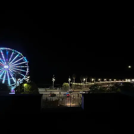 Seafront View Apartamento *