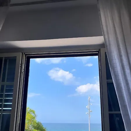 Apartment Seafront View